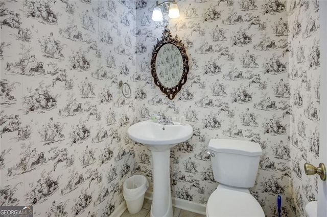 27 N Broad Street, Porterdale, GA 30014