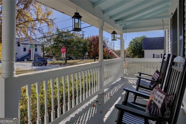 27 N Broad Street, Porterdale, GA 30014