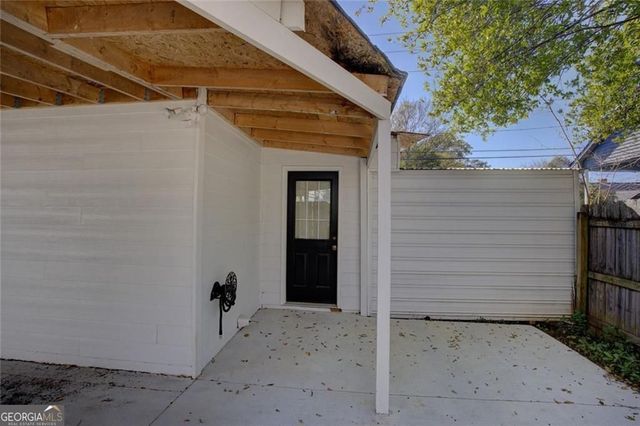 27 N Broad Street, Porterdale, GA 30014