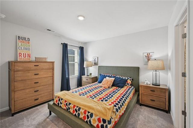 401 Lanier Circle, Woodstock, GA 30189