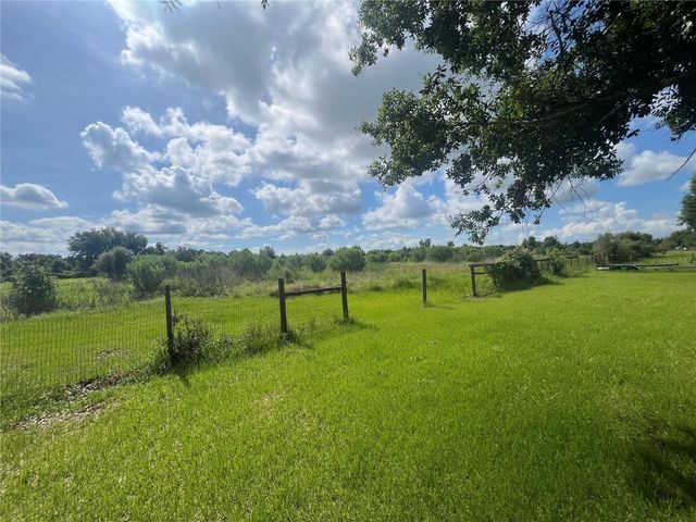 8755 WAUCHULA ROAD, Myakka City, FL 34251