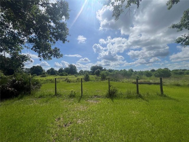 8755 WAUCHULA ROAD, Myakka City, FL 34251