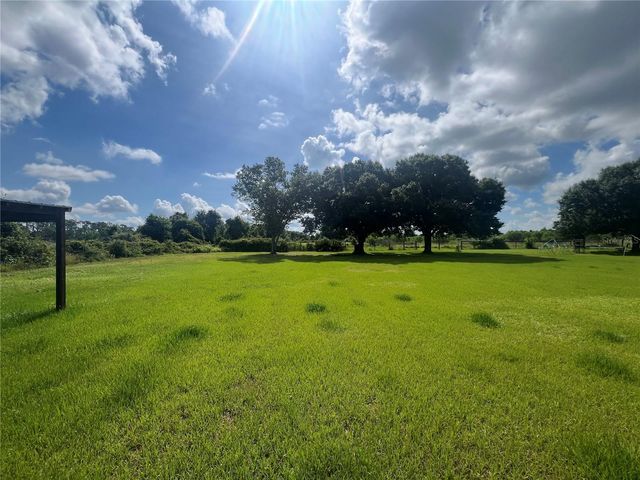 8755 WAUCHULA ROAD, Myakka City, FL 34251