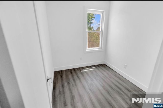 101 Garside Street, Newark, NJ 07104