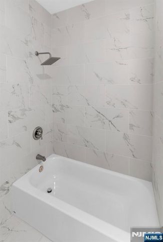 101 Garside Street, Newark, NJ 07104
