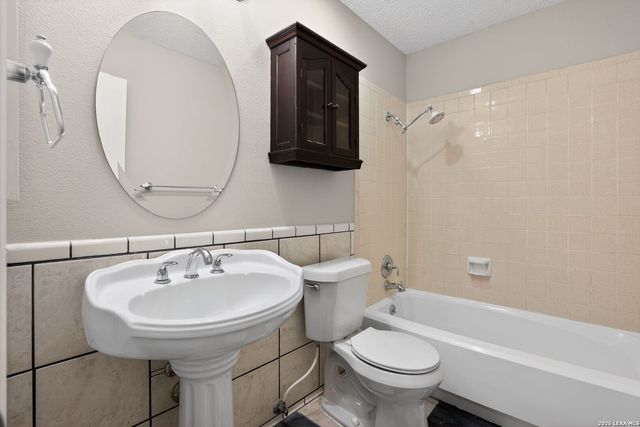 9150 PARK TRL, San Antonio, TX 78250