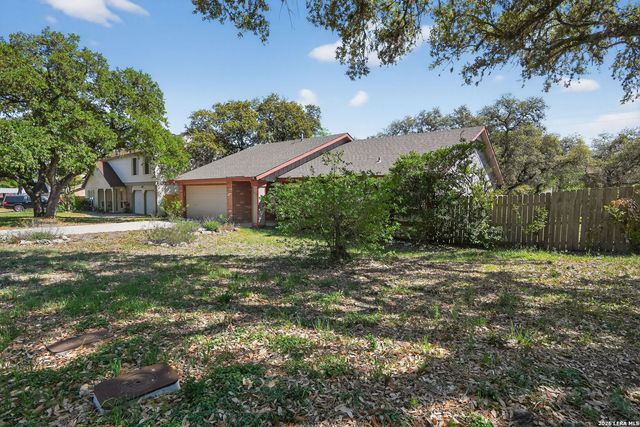 9150 PARK TRL, San Antonio, TX 78250