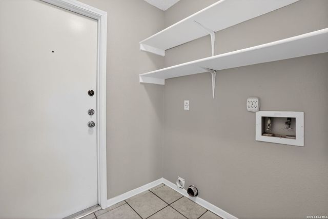 9150 PARK TRL, San Antonio, TX 78250