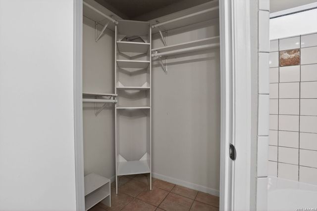 9150 PARK TRL, San Antonio, TX 78250