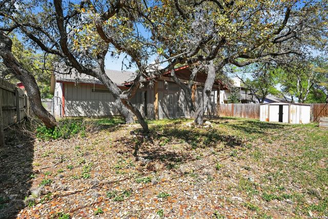 9150 PARK TRL, San Antonio, TX 78250