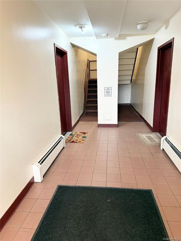 172-39 HIGHLAND AVE 4H, Jamaica Estates, NY 11432