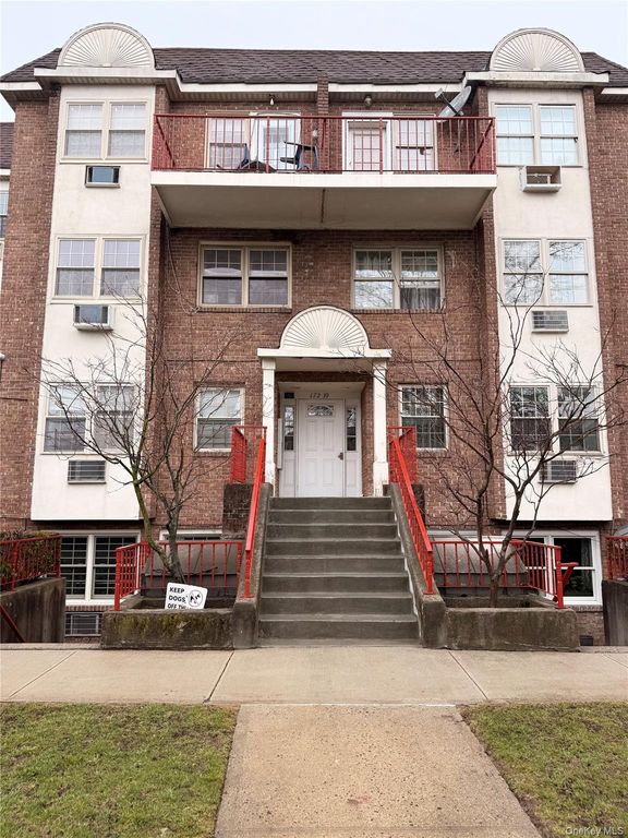 172-39 HIGHLAND AVE 4H, Jamaica Estates, NY 11432
