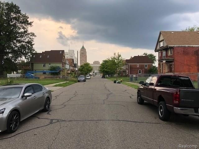 300 Horton Street, Detroit, MI 48202