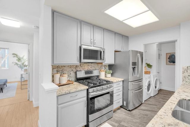 601 Arcadia Terrace 202, Sunnyvale, CA 94085