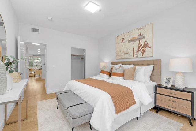 601 Arcadia Terrace 202, Sunnyvale, CA 94085