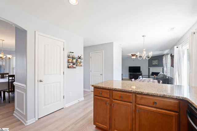 23 Ivyberry Road, Simpsonville, SC 29681
