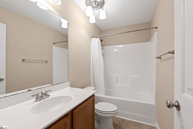 23 Ivyberry Road, Simpsonville, SC 29681