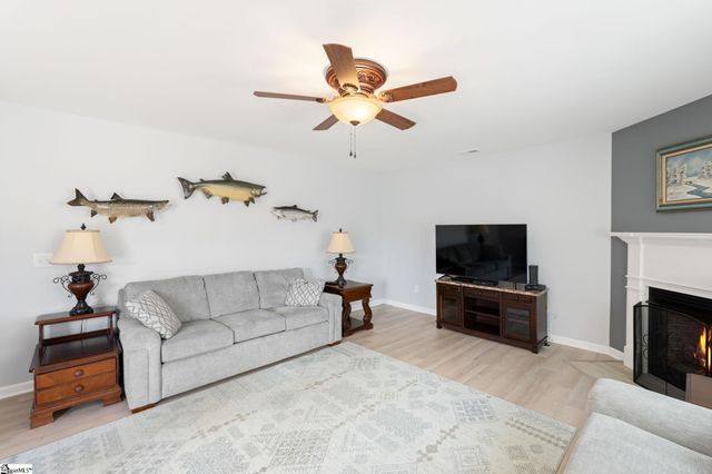 23 Ivyberry Road, Simpsonville, SC 29681