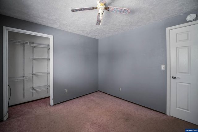 3212 Terrace NW Dr, Albany, OR 97321