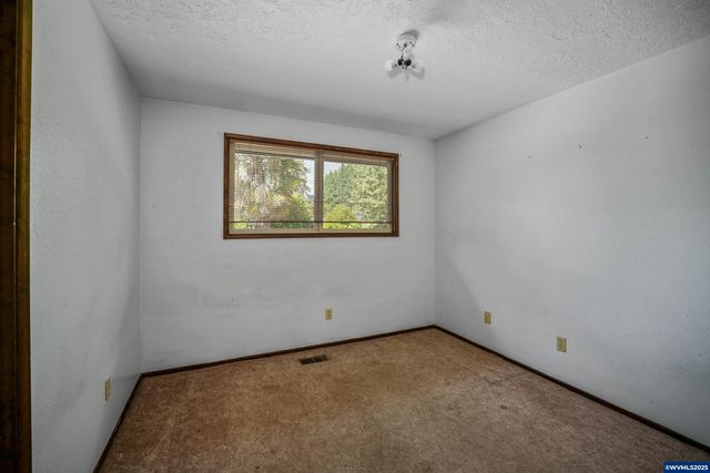 3212 Terrace NW Dr, Albany, OR 97321