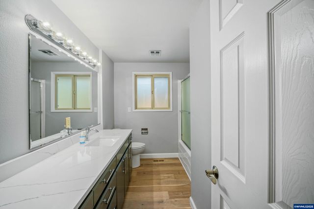 3212 Terrace NW Dr, Albany, OR 97321