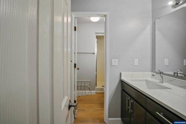 3212 Terrace NW Dr, Albany, OR 97321