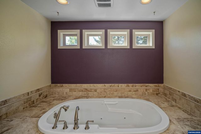 3212 Terrace NW Dr, Albany, OR 97321