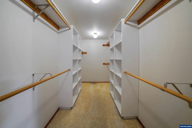 3212 Terrace NW Dr, Albany, OR 97321