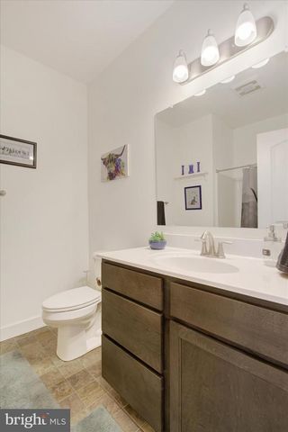 8 OSPREY CT, Gettysburg, PA 17325