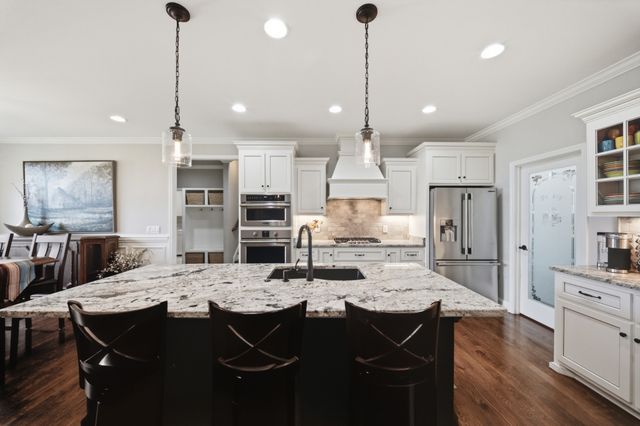 1056 Pretender Way, Columbia, TN 38401