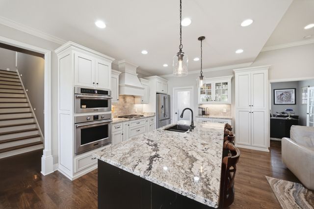 1056 Pretender Way, Columbia, TN 38401