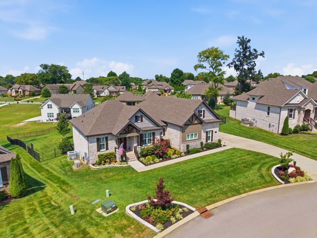 1056 Pretender Way, Columbia, TN 38401