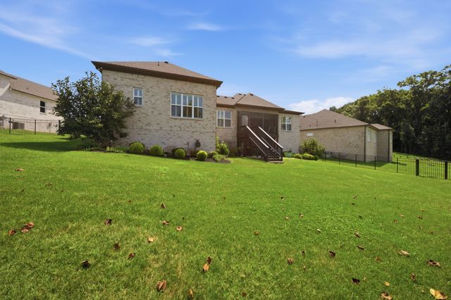 1056 Pretender Way, Columbia, TN 38401