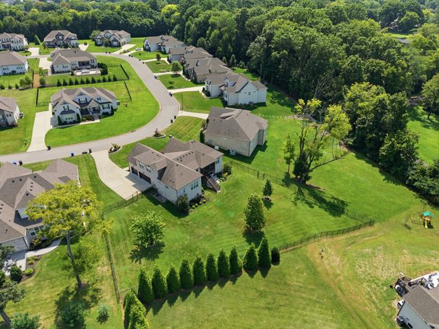 1056 Pretender Way, Columbia, TN 38401
