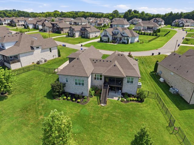 1056 Pretender Way, Columbia, TN 38401
