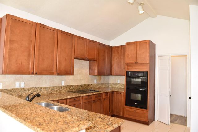 12134 Ella Lee Lane, Houston, TX 77077