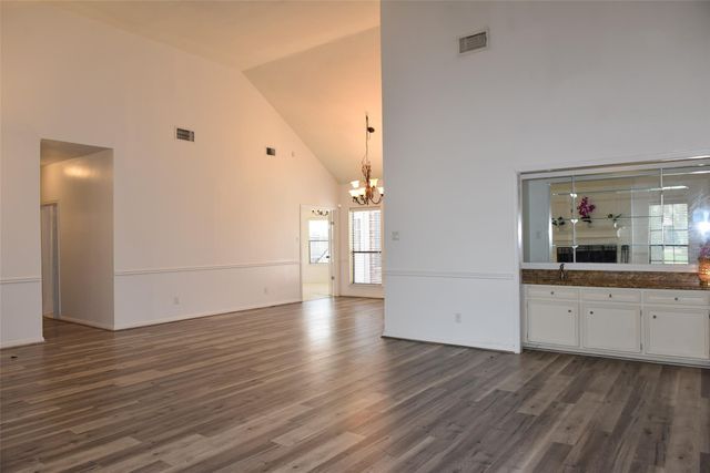 12134 Ella Lee Lane, Houston, TX 77077