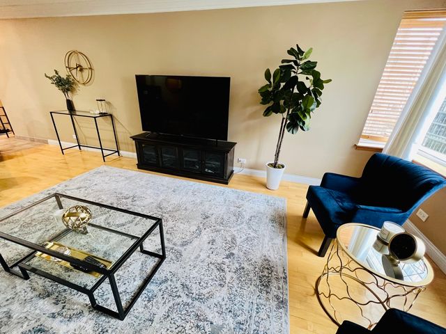 801 S Plymouth Court 805, Chicago, IL 60605