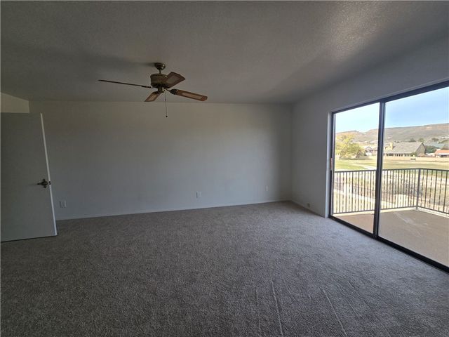 315 Greenway Drive, Kingman, AZ 86401