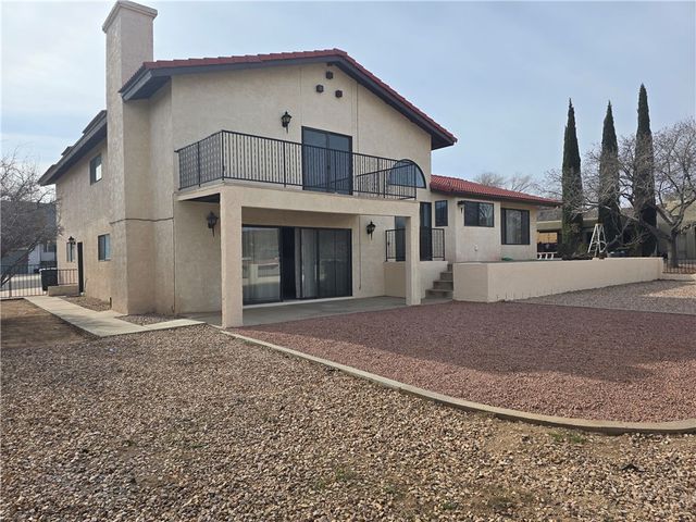 315 Greenway Drive, Kingman, AZ 86401