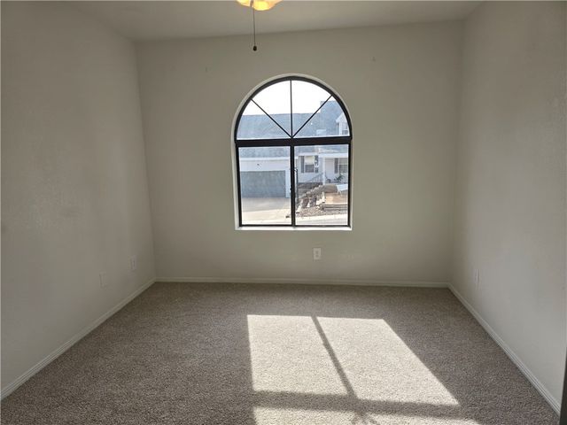 315 Greenway Drive, Kingman, AZ 86401