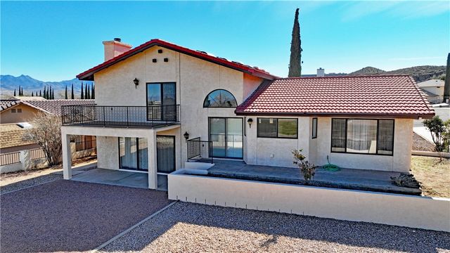 315 Greenway Drive, Kingman, AZ 86401