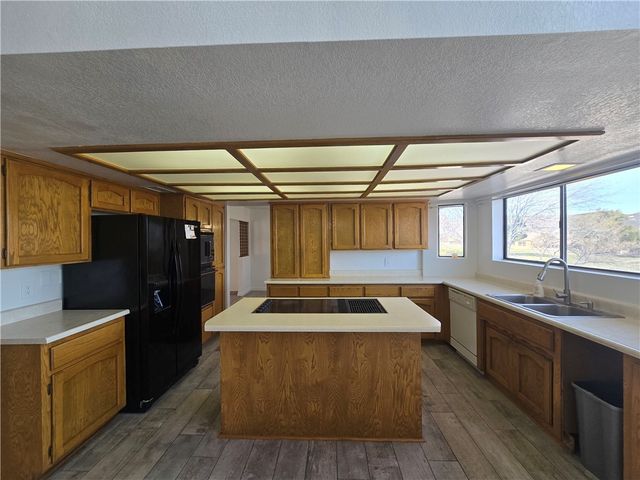 315 Greenway Drive, Kingman, AZ 86401