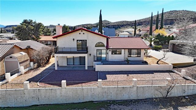 315 Greenway Drive, Kingman, AZ 86401