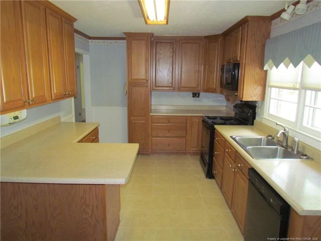 310 N Farmers Road, Fayetteville, NC 28311