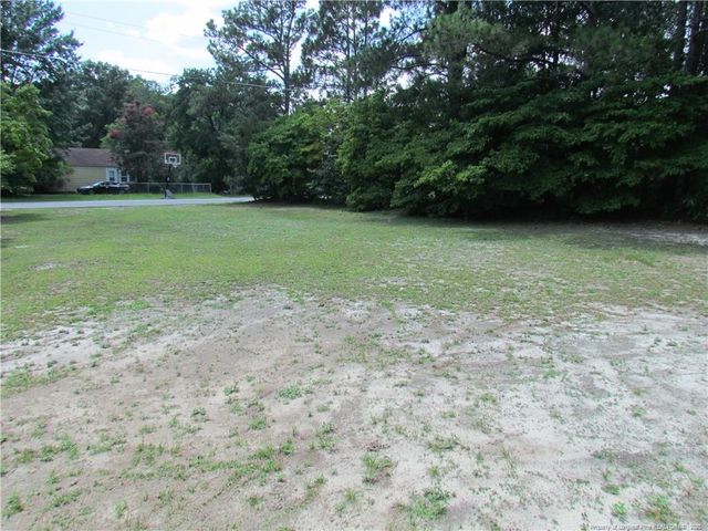 310 N Farmers Road, Fayetteville, NC 28311