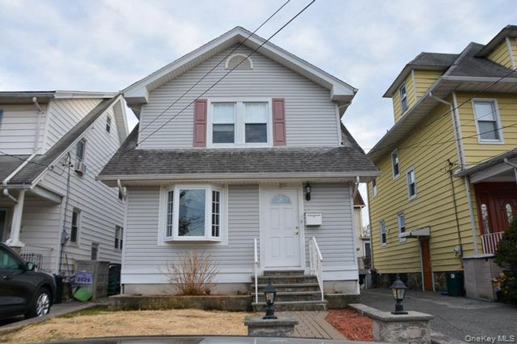 26 Saint Pauls Place, New Rochelle, NY 10801