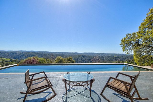 13088 Trembath Mtn Rd, Fiddletown, CA 95629