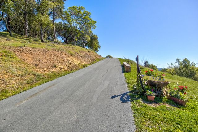 13088 Trembath Mtn Rd, Fiddletown, CA 95629