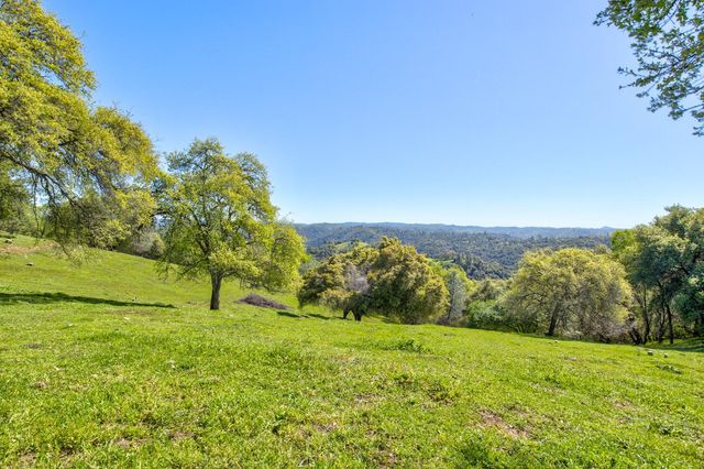 13088 Trembath Mtn Rd, Fiddletown, CA 95629